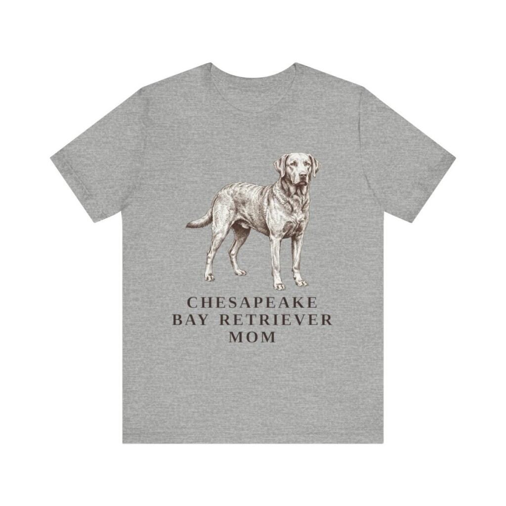 Chesapeake Bay Retriever Mom Shirt, Vintage Dog Sketch Tee, Dog Mom Gift