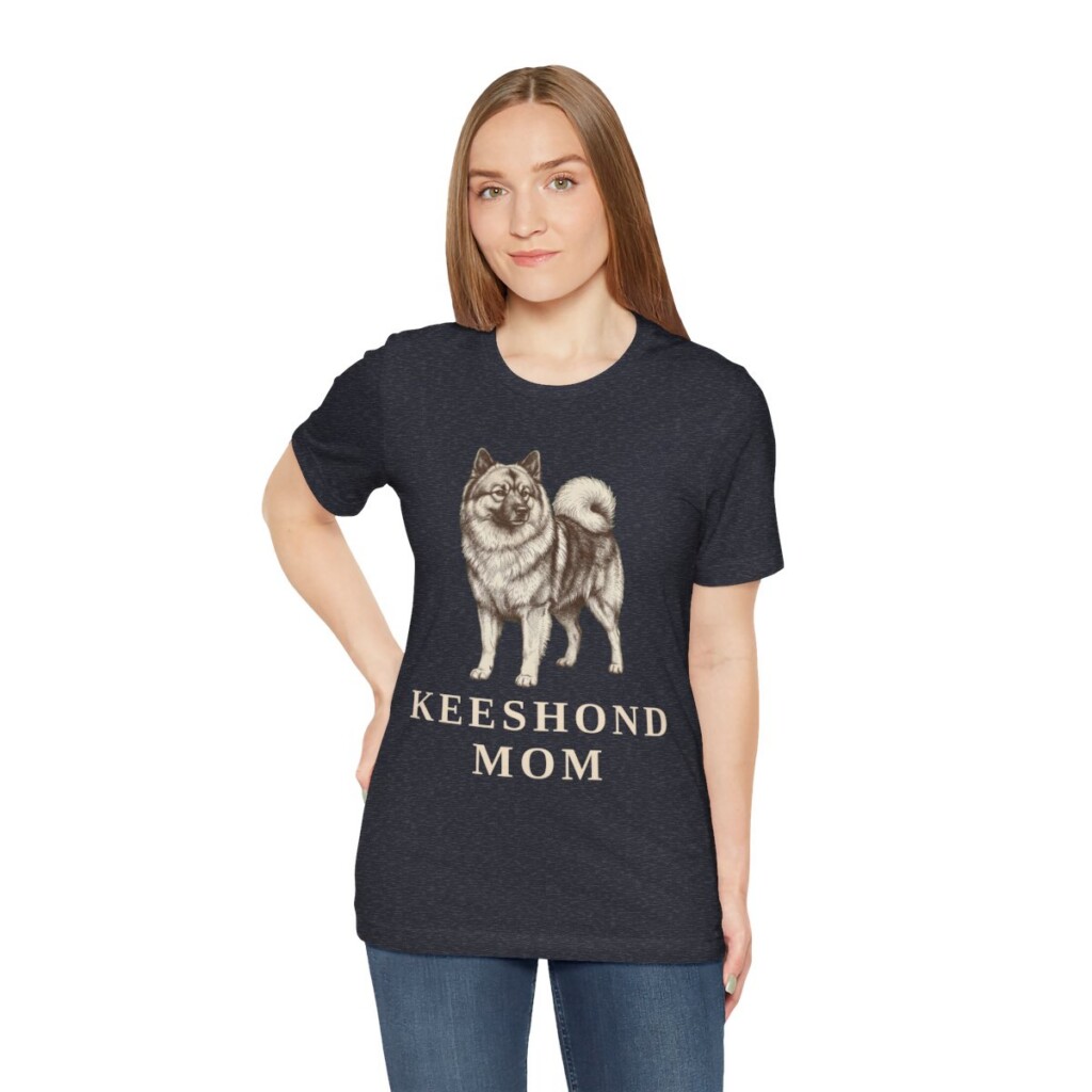 Keeshond Mom Shirt, Vintage Dog Sketch Tee, Dog Mom Gift