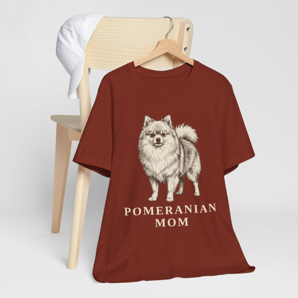 Pomeranian Mom Shirt, Vintage Dog Sketch Tee, Dog Mom Gift