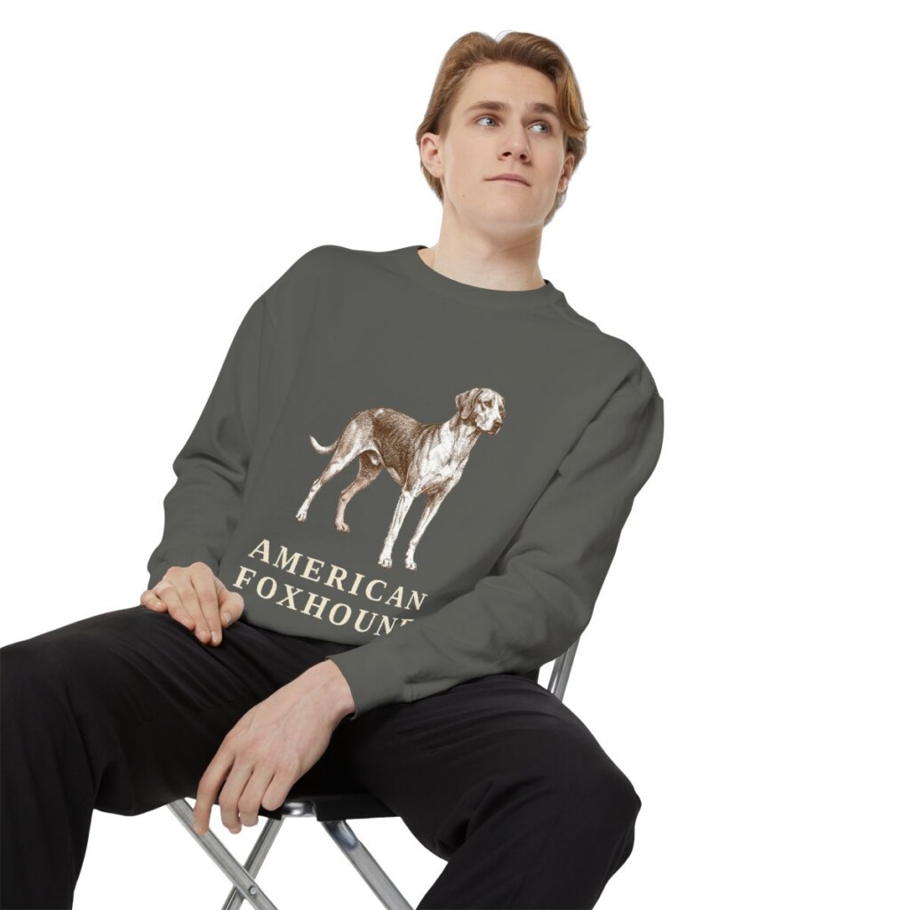 American Foxhound Sweatshirt, Pepper, person 1 context