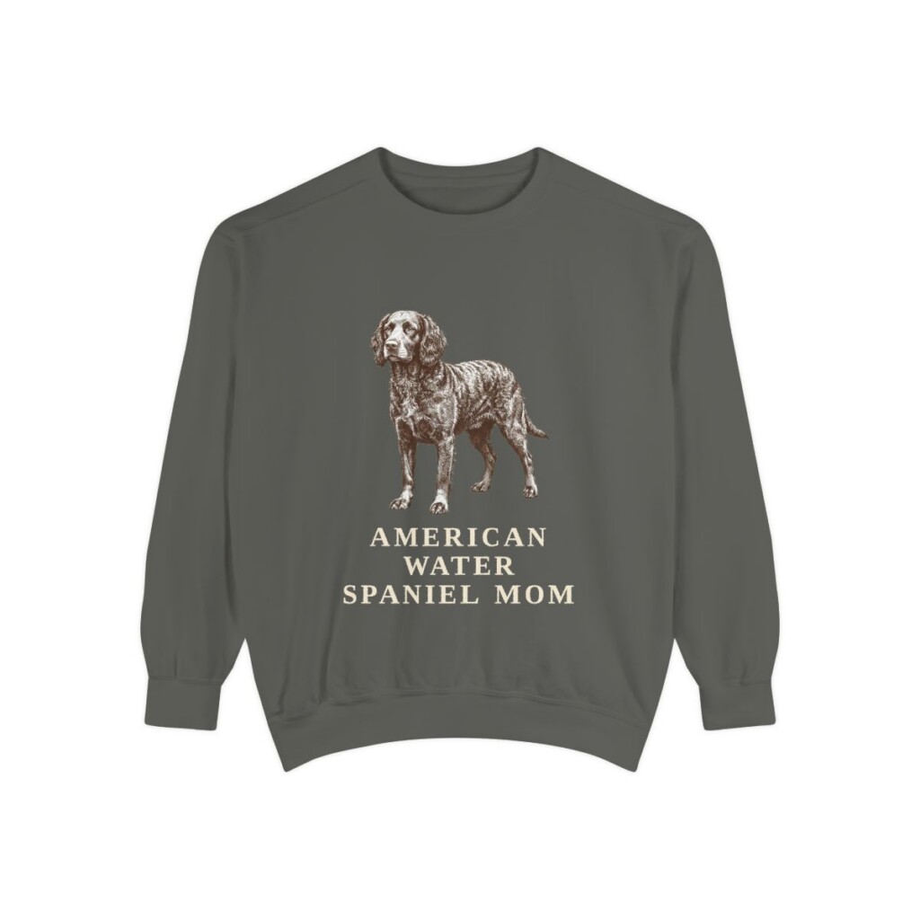 american-water-spaniel-sweatshirt-mom-pepper American Water Spaniel Mom Sweatshirt, Pepper, front view