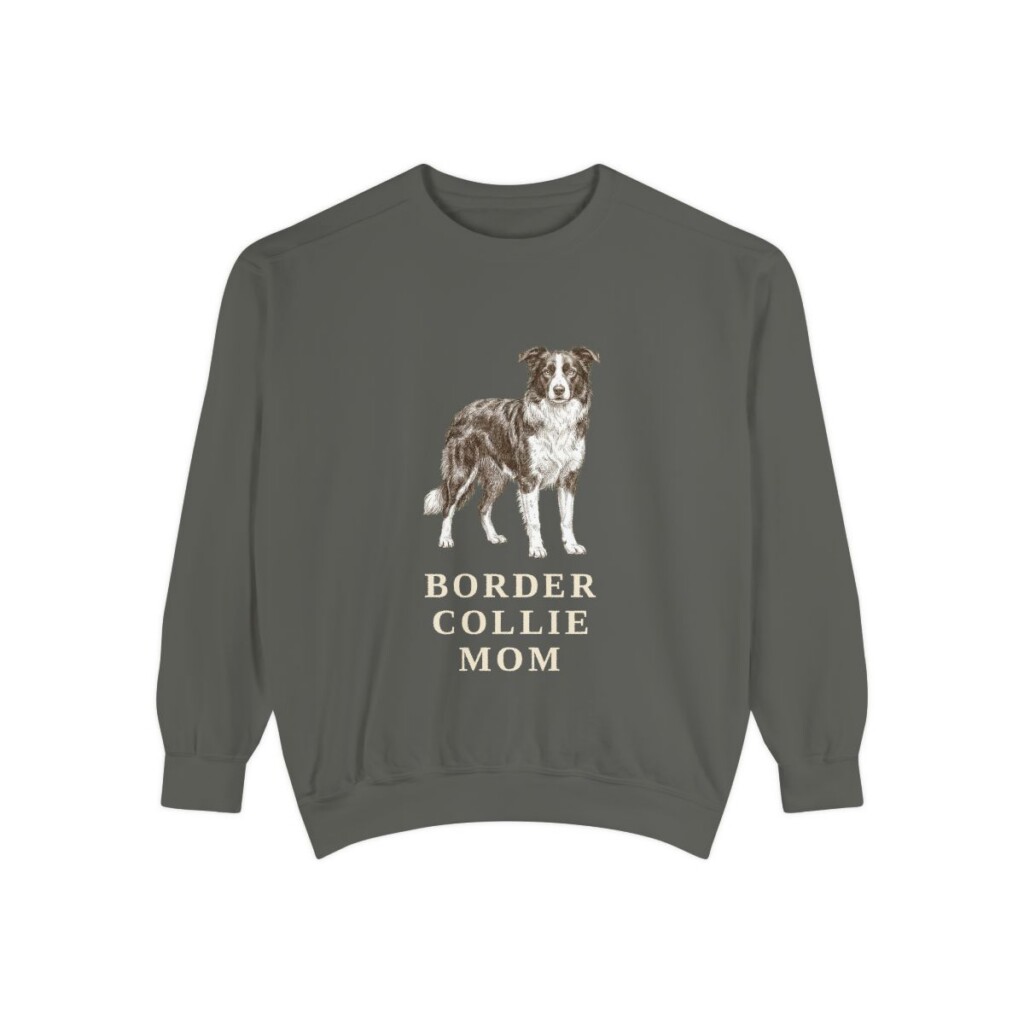 Border Collie Mom Sweatshirt, Pepper, front view