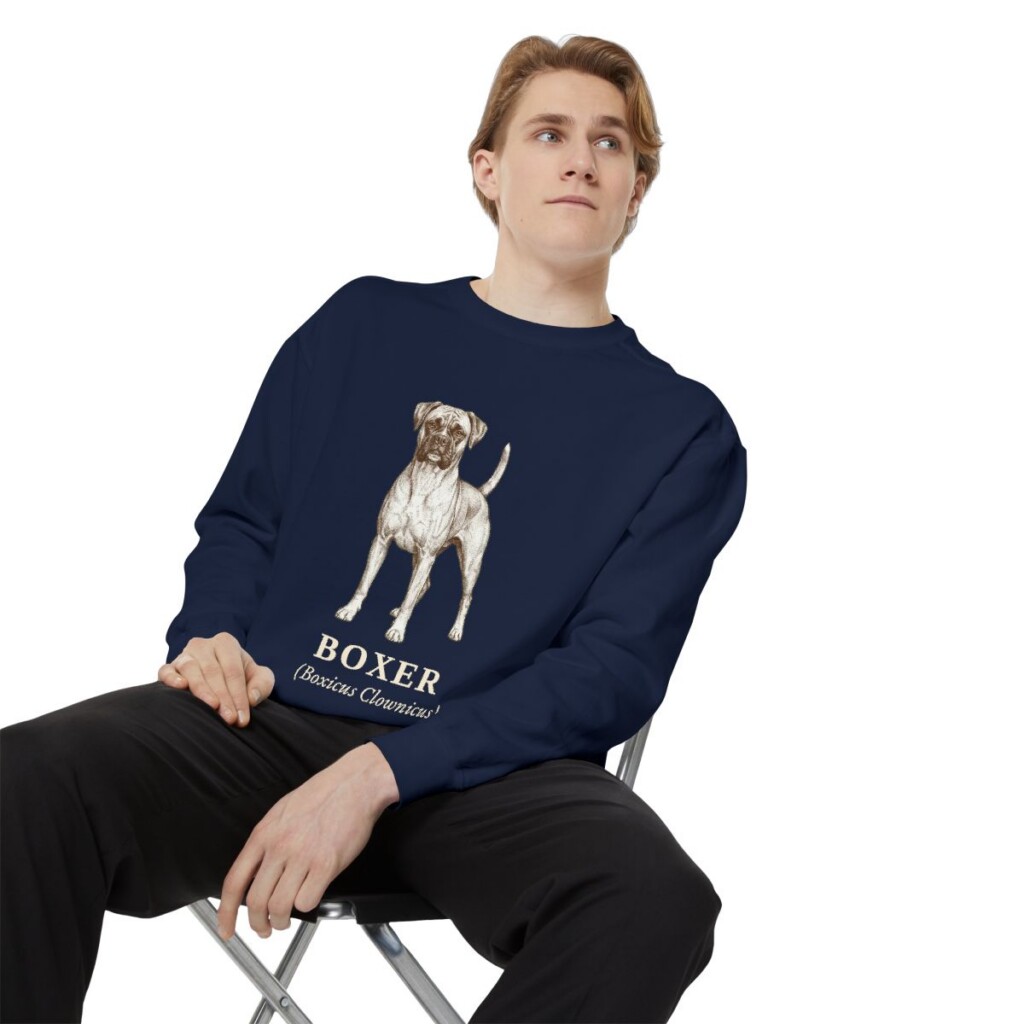 Boxer Latin Sweatshirt, True Navy, person 1 context
