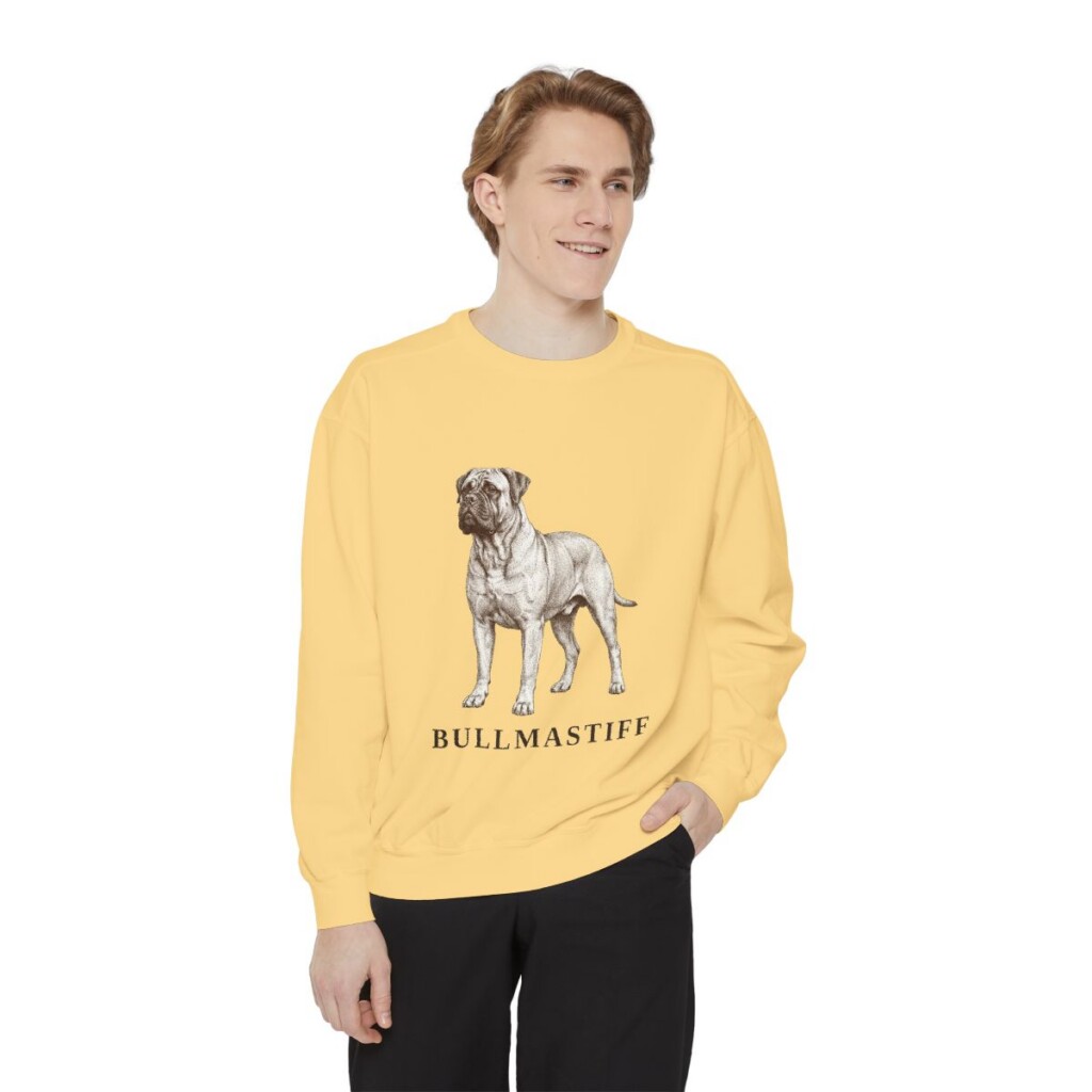 bullmastiff-sweatshirt-butter-person-1-front Bullmastiff Sweatshirt, Butter, person 1 front