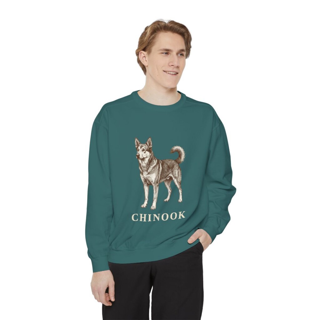 Chinook Sweatshirt, Blue Spruce, person 1 front