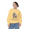 Komondor Latin Sweatshirt, Butter, person 2 front