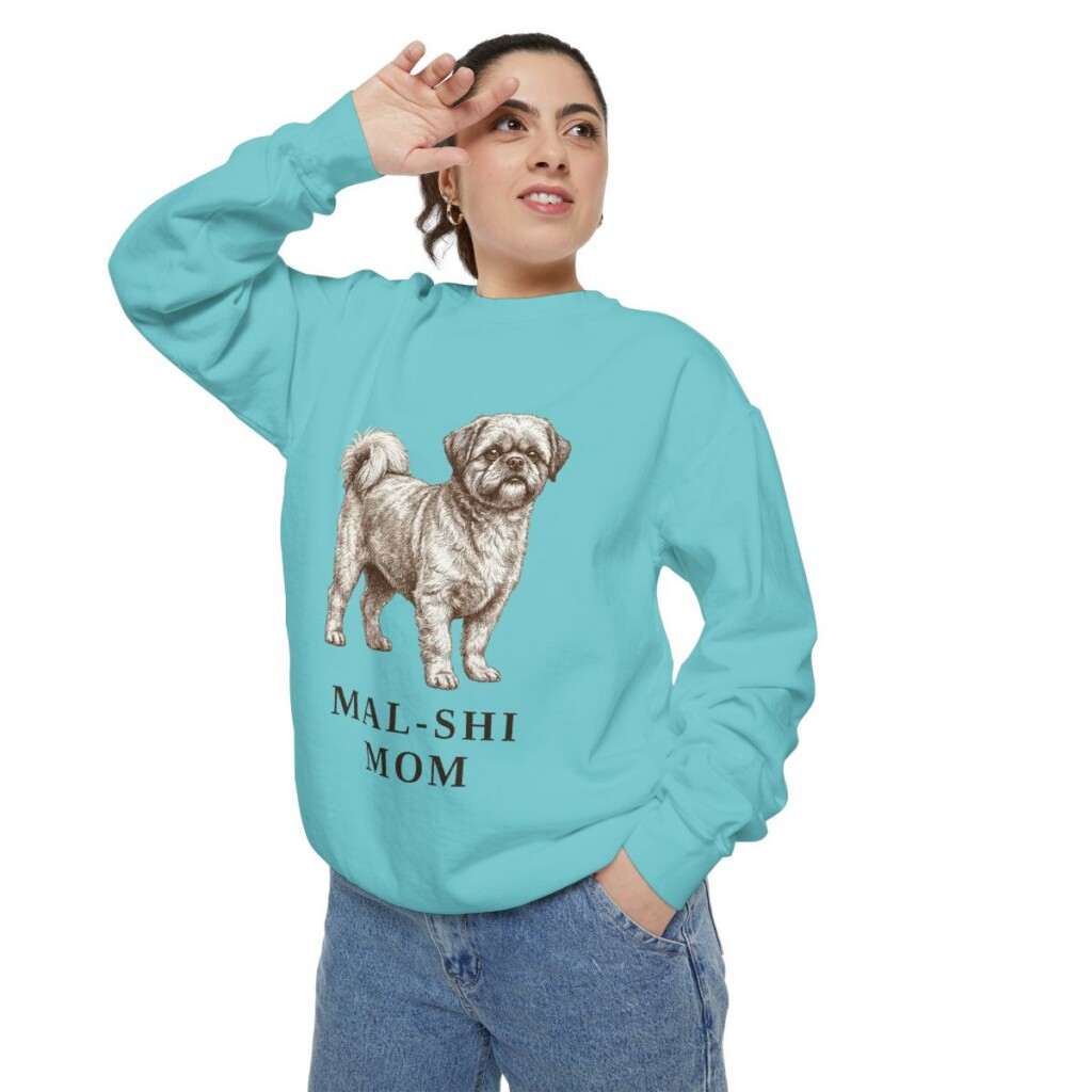 Mal-Shi Mom Sweatshirt, Chalky Mint, person 2 context