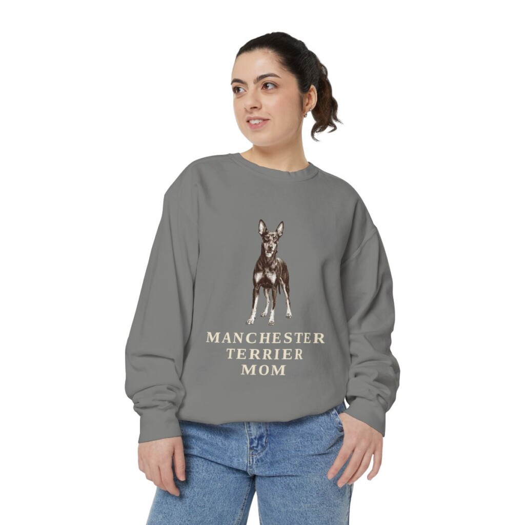 manchester-terrier-sweatshirt-mom-grey-person-2-front Manchester Terrier Mom Sweatshirt, Grey, person 2 front