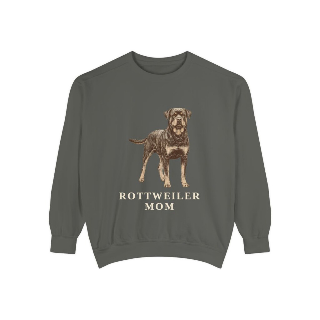 rottweiler-sweatshirt-mom-pepper Rottweiler Mom Sweatshirt, Pepper, front view