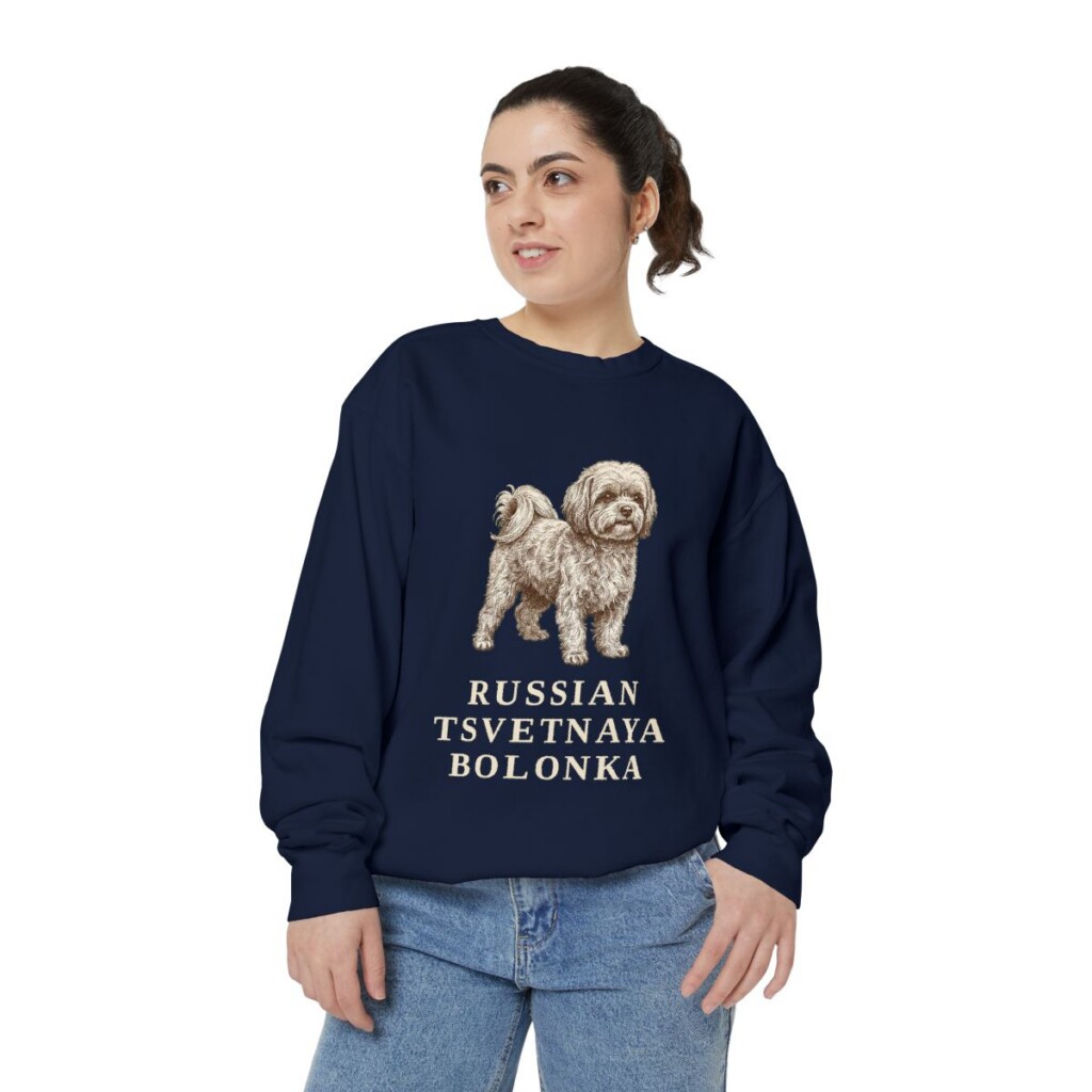 russian-tsvetnaya-bolonka-sweatshirt-true-navy-person-2-front Russian Tsvetnaya Bolonka Sweatshirt, True Navy, person 2 front