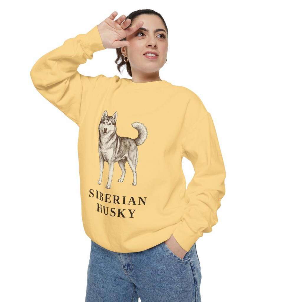 Siberian Husky Sweatshirt, Butter, person 2 context