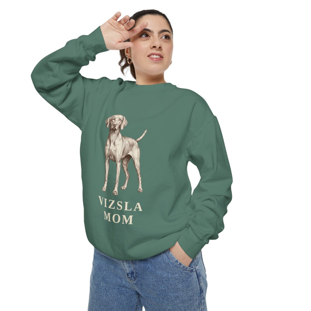 Vizsla Mom Sweatshirt, Vintage Dog Sketch Crewneck, Dog Mom Gift